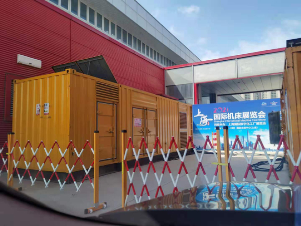长武发电车出租-发电机无电压或电压太低怎么办？