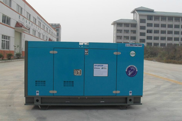 长武发电机租赁如何正确安装空气滤清器？